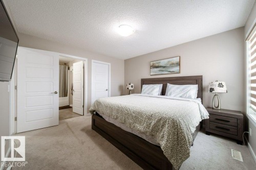 5904 Anthony Crescent, Edmonton, AB - Indoor Photo Showing Bedroom