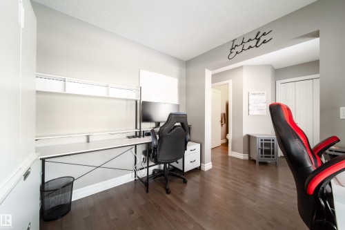 839 37 Avenue, Edmonton, AB - Indoor Photo Showing Office