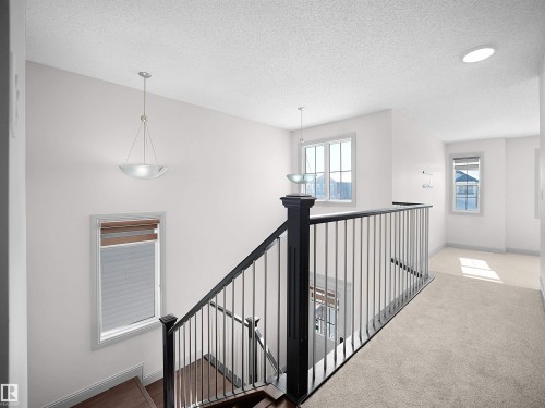 6116 10 Avenue, Edmonton, AB - Indoor Photo Showing Other Room