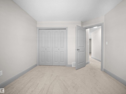 6116 10 Avenue, Edmonton, AB - Indoor Photo Showing Other Room