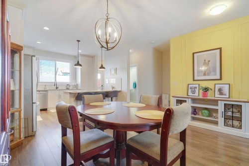 151 Gilmore Way, Spruce Grove, AB - Indoor Photo Showing Dining Room