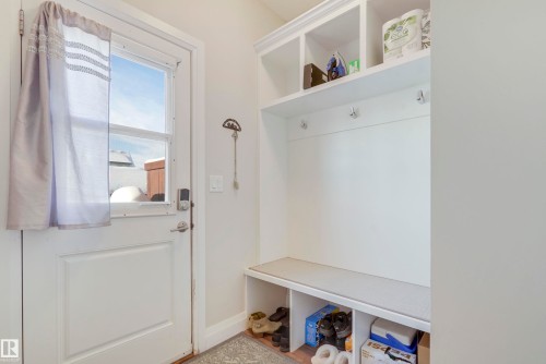 151 Gilmore Way, Spruce Grove, AB - Indoor Photo Showing Other Room