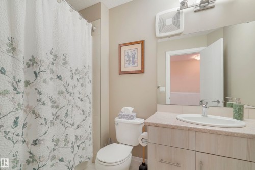151 Gilmore Way, Spruce Grove, AB - Indoor Photo Showing Bathroom