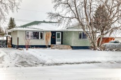 10532 47 Street  Edmonton, AB T6A 1Z9