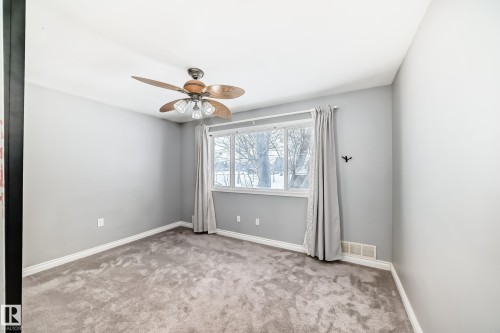 10532 47 Street, Edmonton, AB - Indoor Photo Showing Other Room