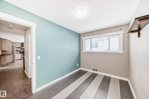 10532 47 Street, Edmonton, AB - Indoor