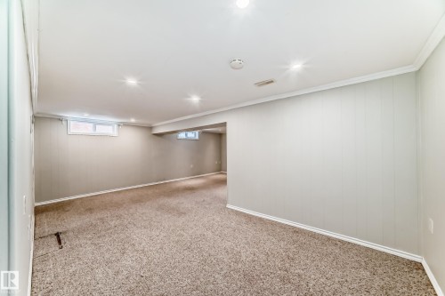 10532 47 Street, Edmonton, AB - Indoor