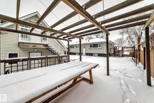 10532 47 Street, Edmonton, AB -  Photo Showing Other Room