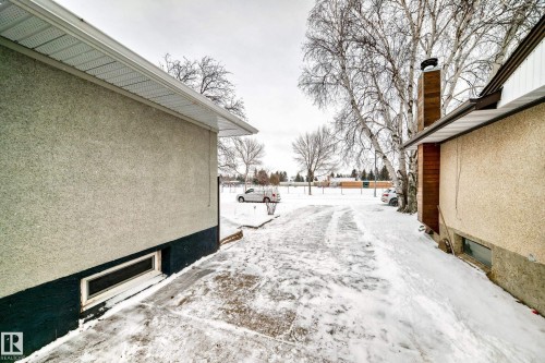 10532 47 Street, Edmonton, AB - Outdoor