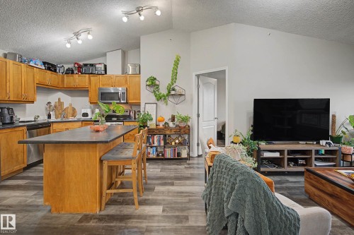 1410 7339 South Terwillegar Drive, Edmonton, AB - Indoor Photo Showing Kitchen