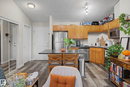 1410 7339 South Terwillegar Drive, Edmonton, AB - Indoor Photo Showing Kitchen