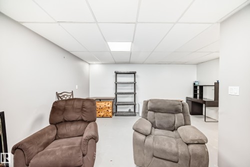 259 Robinson Drive, Leduc, AB - Indoor