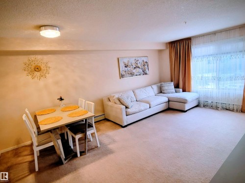 308 25 Element Dr Drive N, St. Albert, AB - Indoor Photo Showing Living Room
