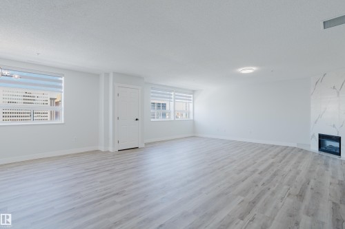 703 9919 105 Street, Edmonton, AB - Indoor