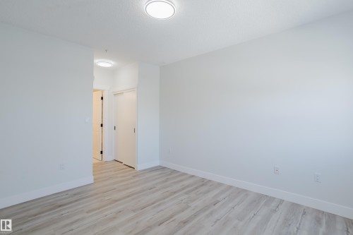 703 9919 105 Street, Edmonton, AB - Indoor Photo Showing Other Room