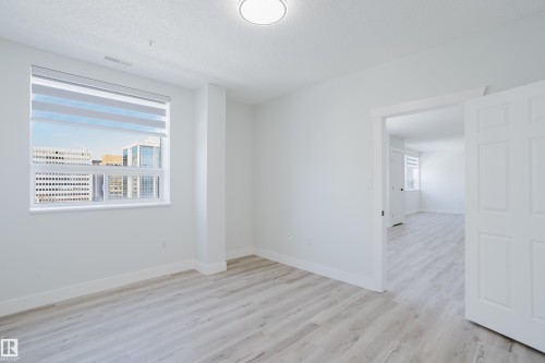 703 9919 105 Street, Edmonton, AB - Indoor Photo Showing Other Room