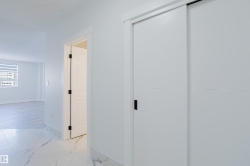 703 9919 105 Street, Edmonton, AB - Indoor Photo Showing Other Room