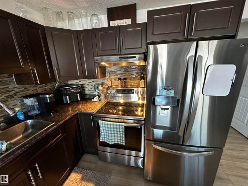 4019 41B Ave, Drayton Valley, AB - Indoor Photo Showing Kitchen