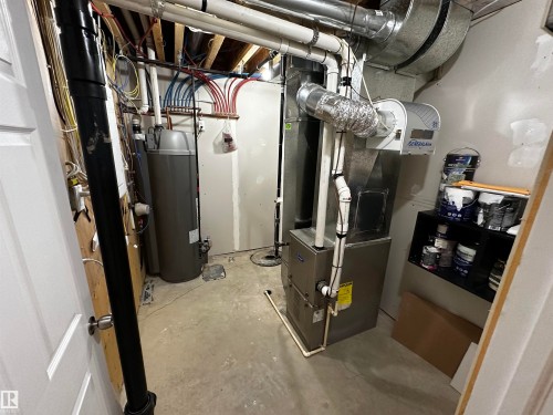 4019 41B Ave, Drayton Valley, AB - Indoor Photo Showing Basement