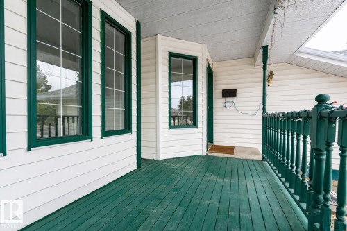 4424 33 Street, Edmonton, AB - Outdoor With Exterior