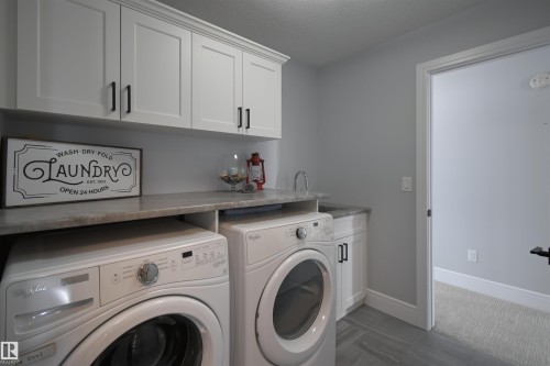 1146 Genesis Lake Boulevard, Stony Plain, AB - Indoor Photo Showing Laundry Room