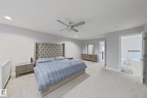 3107 13 Avenue, Edmonton, AB - Indoor Photo Showing Bedroom