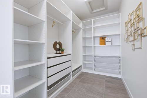 6619 123 Street Nw, Edmonton, AB - Indoor With Storage