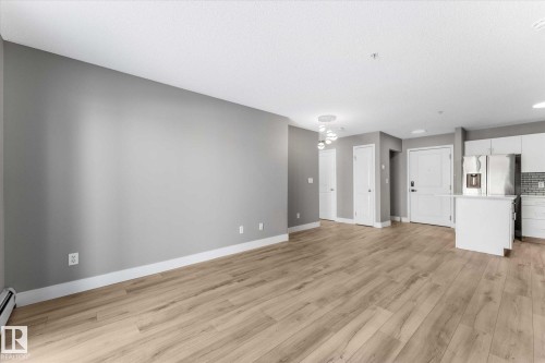115 16221 95 Street, Edmonton, AB - Indoor Photo Showing Kitchen