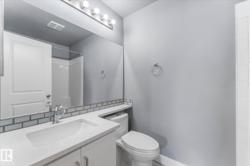 115 16221 95 Street, Edmonton, AB - Indoor Photo Showing Bathroom