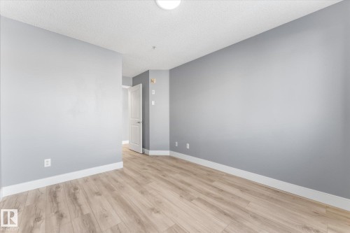 115 16221 95 Street, Edmonton, AB - Indoor Photo Showing Other Room