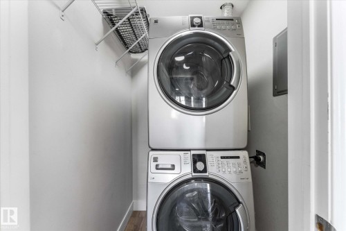 115 16221 95 Street, Edmonton, AB - Indoor Photo Showing Laundry Room