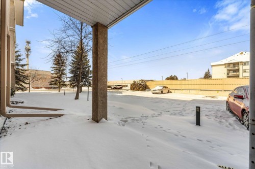 115 16221 95 Street, Edmonton, AB - Outdoor
