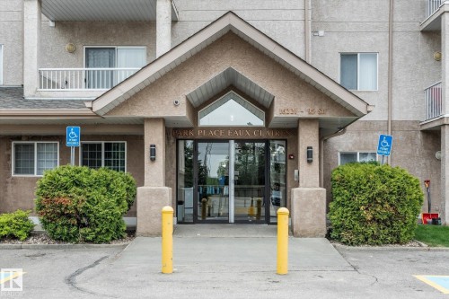 115 16221 95 Street, Edmonton, AB 