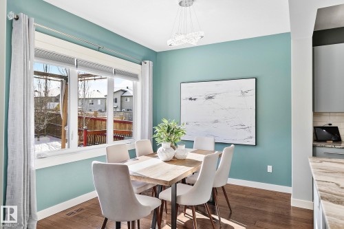 3721 Parker Crest, Edmonton, AB - Indoor Photo Showing Dining Room