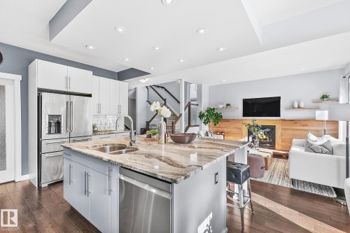 3721 Parker Crest, Edmonton, AB - Indoor Photo Showing Kitchen With Double Sink With Upgraded Kitchen