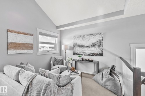 3721 Parker Crest, Edmonton, AB - Indoor