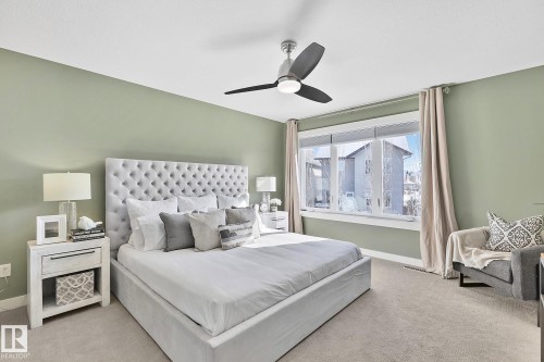 3721 Parker Crest, Edmonton, AB - Indoor Photo Showing Bedroom