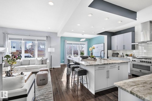 3721 Parker Crest, Edmonton, AB - Indoor Photo Showing Kitchen With Upgraded Kitchen