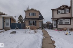 8326 157 Avenue  Edmonton, AB T5Z 2P7
