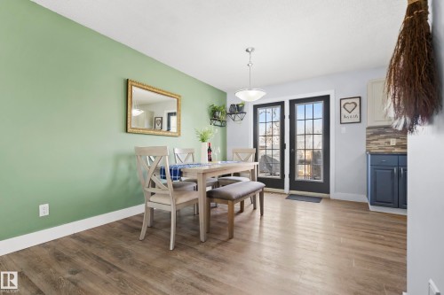 25 Oatway Drive, Stony Plain, AB - Indoor Photo Showing Dining Room