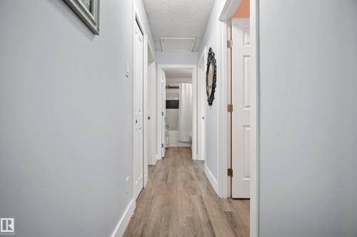 25 Oatway Drive, Stony Plain, AB - Indoor Photo Showing Other Room