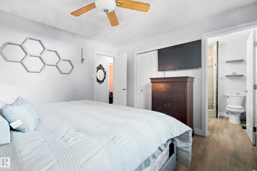 25 Oatway Drive, Stony Plain, AB - Indoor Photo Showing Bedroom