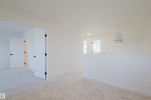 41 Chartres Close, St. Albert, AB - Indoor Photo Showing Other Room