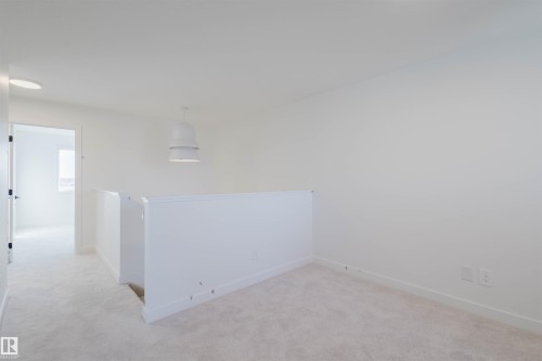 41 Chartres Close, St. Albert, AB - Indoor Photo Showing Other Room