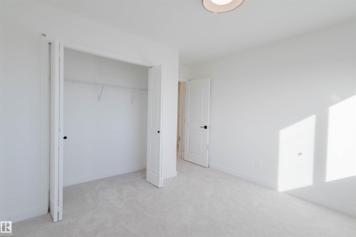 41 Chartres Close, St. Albert, AB - Indoor Photo Showing Other Room