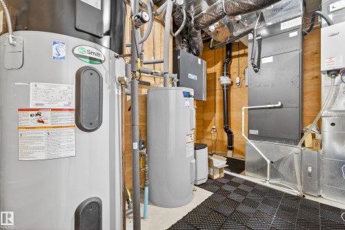 1663 Enright Way, Edmonton, AB - Indoor Photo Showing Basement