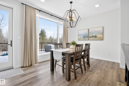 1663 Enright Way, Edmonton, AB - Indoor Photo Showing Dining Room