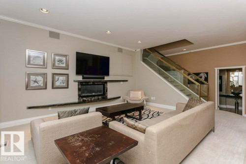 11 Wellington Crescent, Edmonton, AB - Indoor