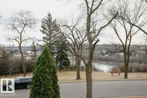 11 Wellington Crescent, Edmonton, AB - Outdoor With View