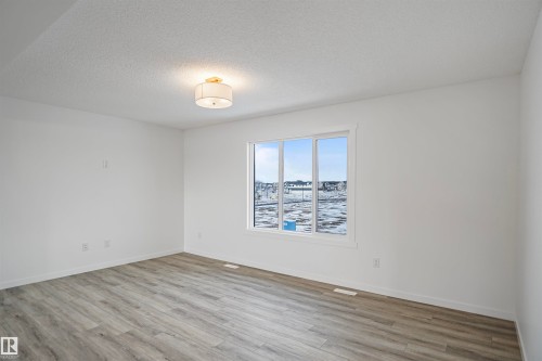 4205 Kinglet Drive, Edmonton, AB - Indoor Photo Showing Other Room